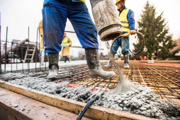 Best Concrete Driveway Installation in Carlinvle, IL